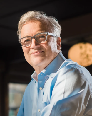 Photo of Dr Jeff Moore